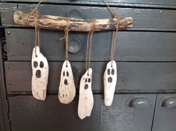 Beach ghosts, fall coastal home decor