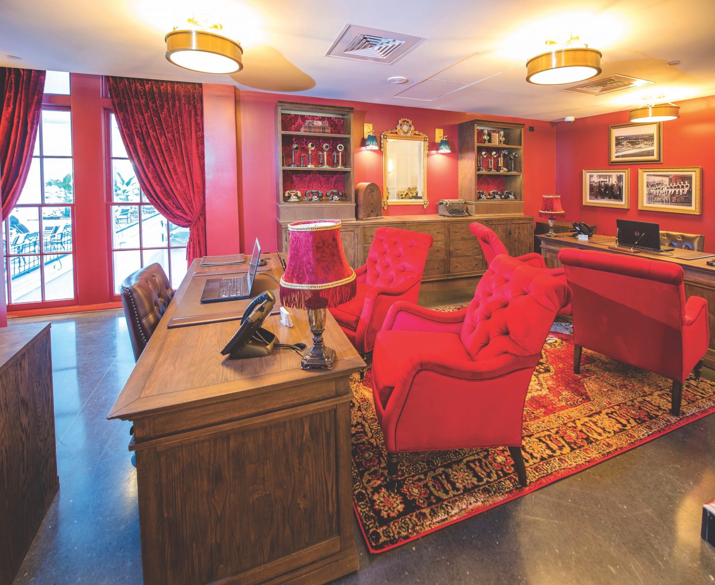 Cavalier Hotel lobby